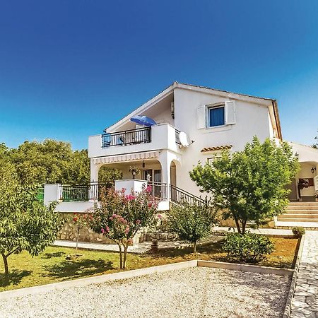 Lovely Apartment In Krk With Wifi Brzac Bagian luar foto