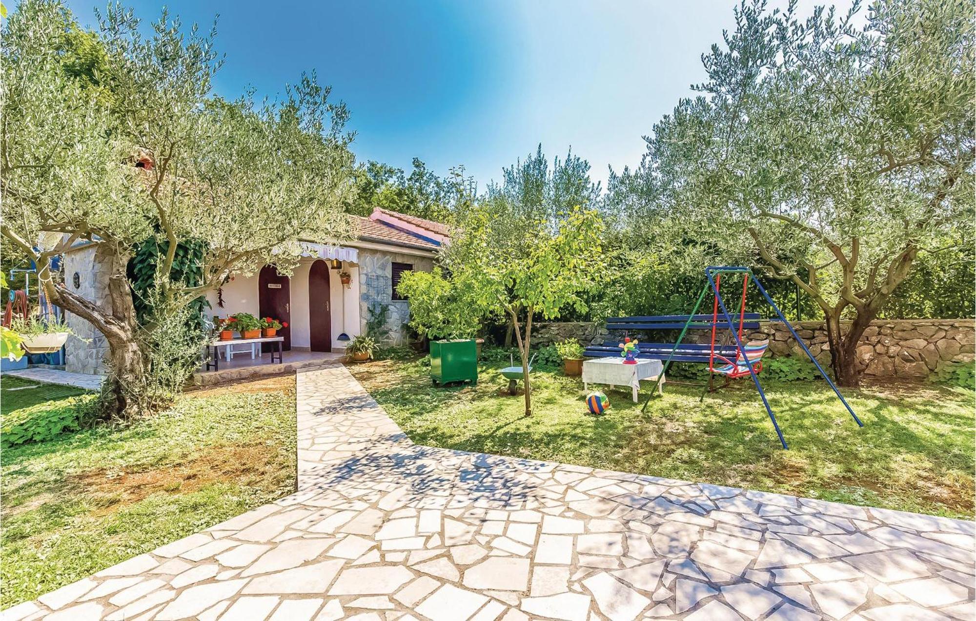 Lovely Apartment In Krk With Wifi Brzac Bagian luar foto