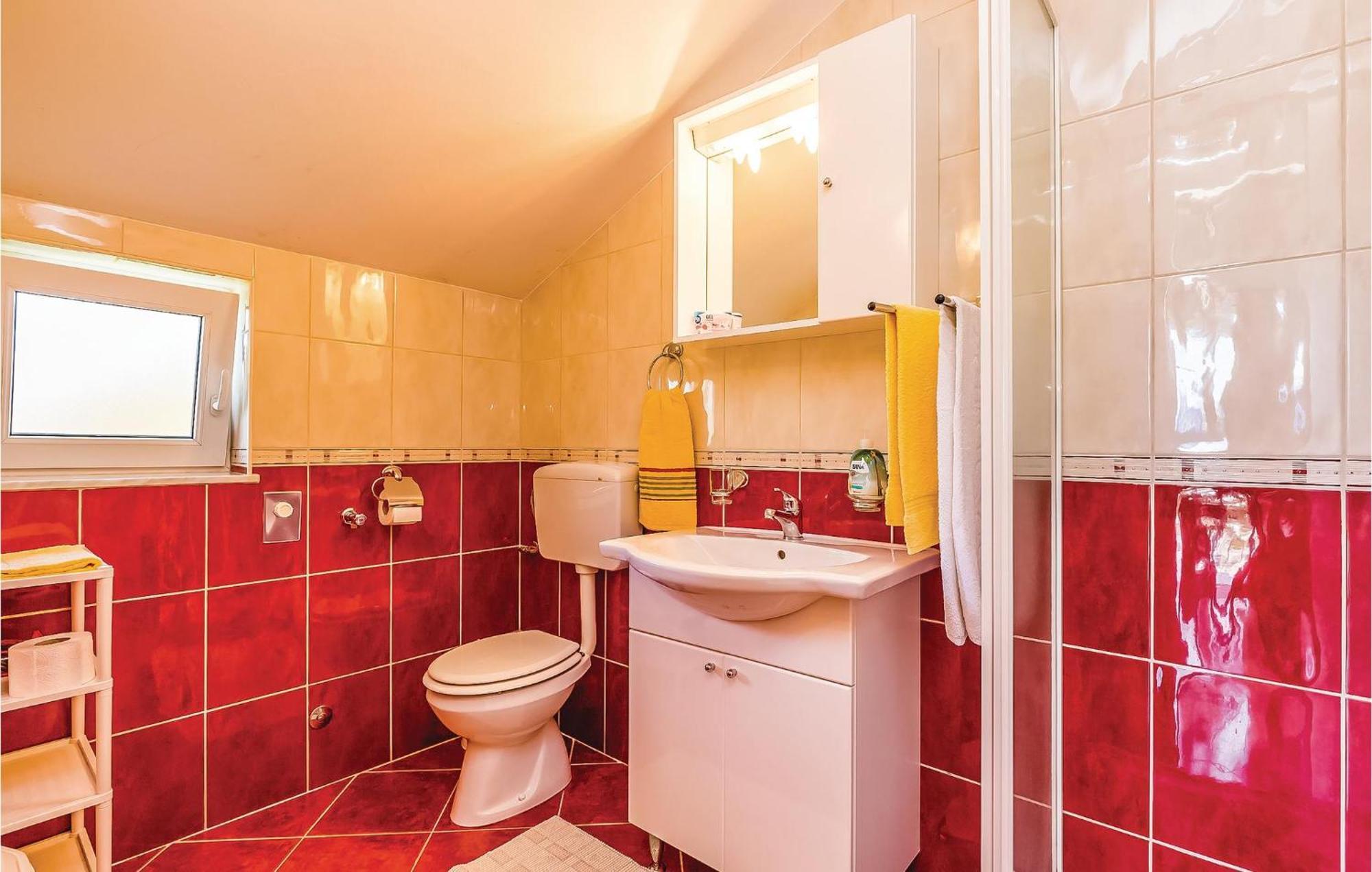 Lovely Apartment In Krk With Wifi Brzac Bagian luar foto