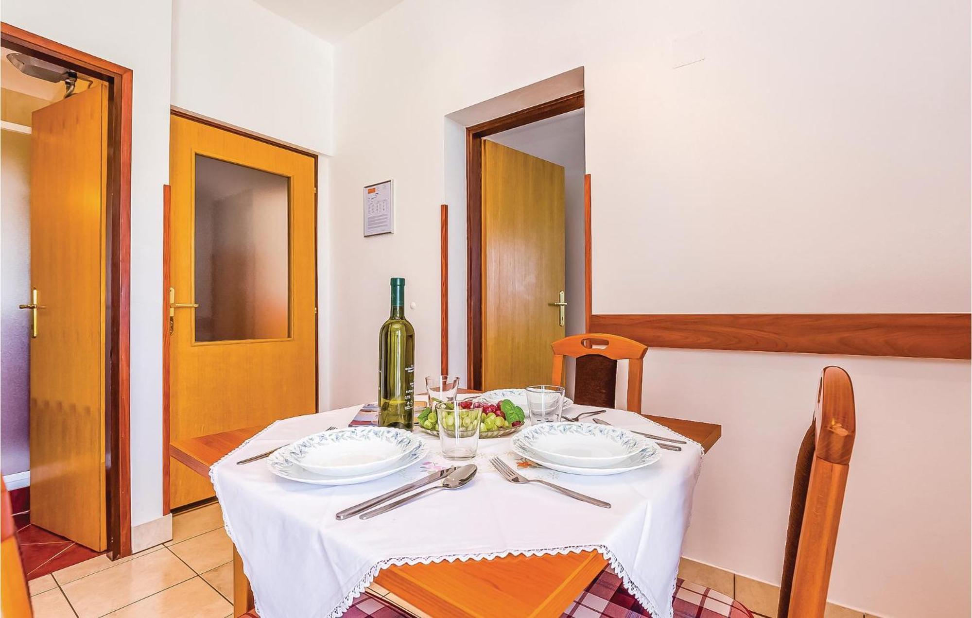 Lovely Apartment In Krk With Wifi Brzac Bagian luar foto