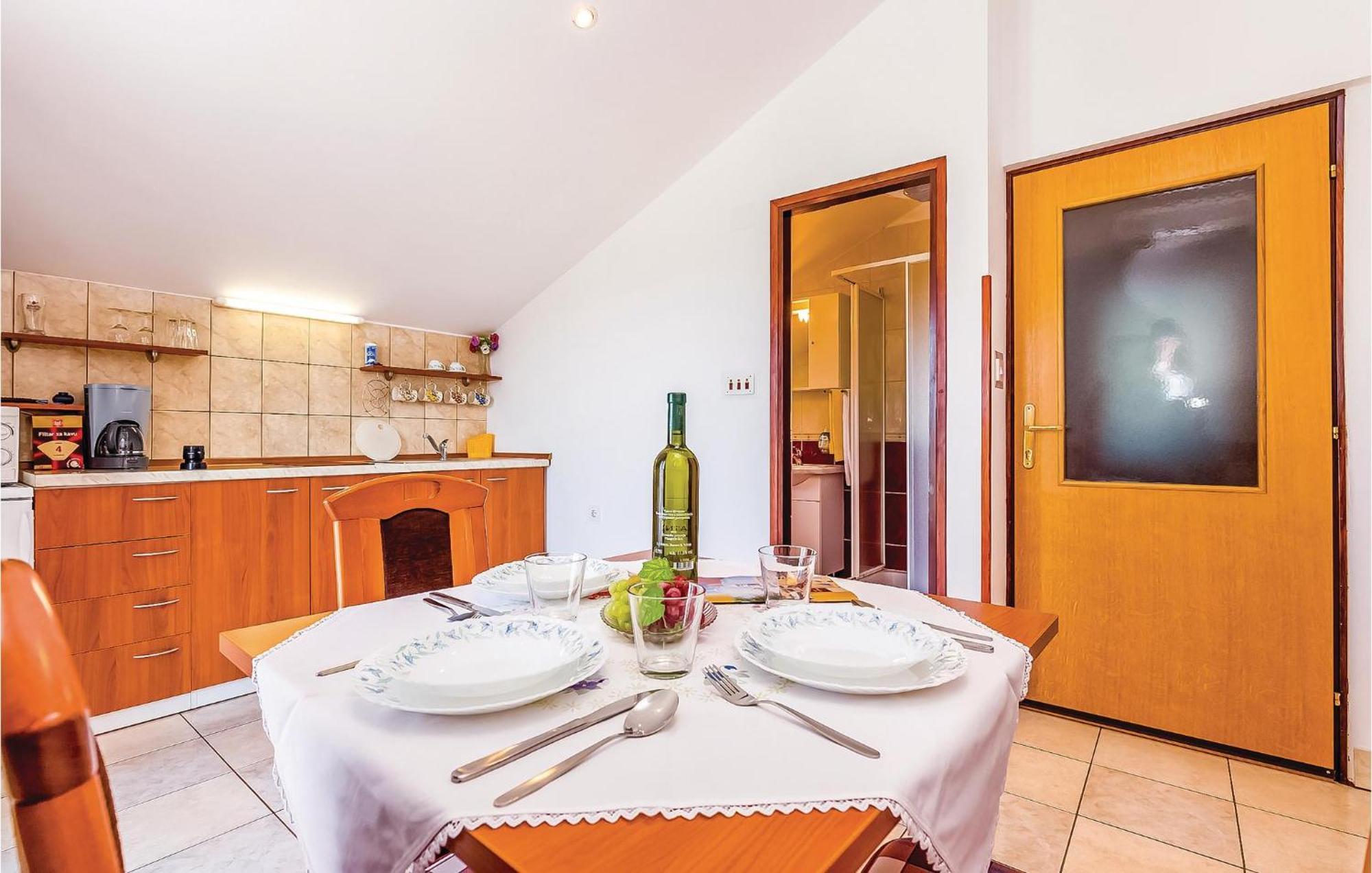 Lovely Apartment In Krk With Wifi Brzac Bagian luar foto